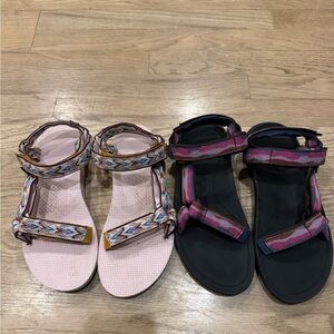 2 pairs teva sandals